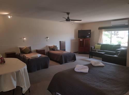 Beachport Motor Inn