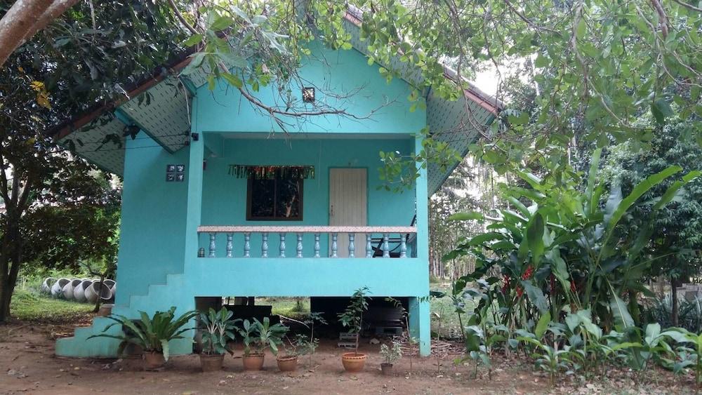 Sab Ananta Resort