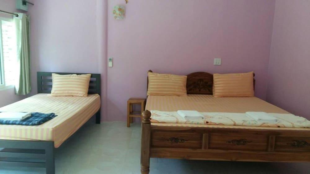 Sab Ananta Resort