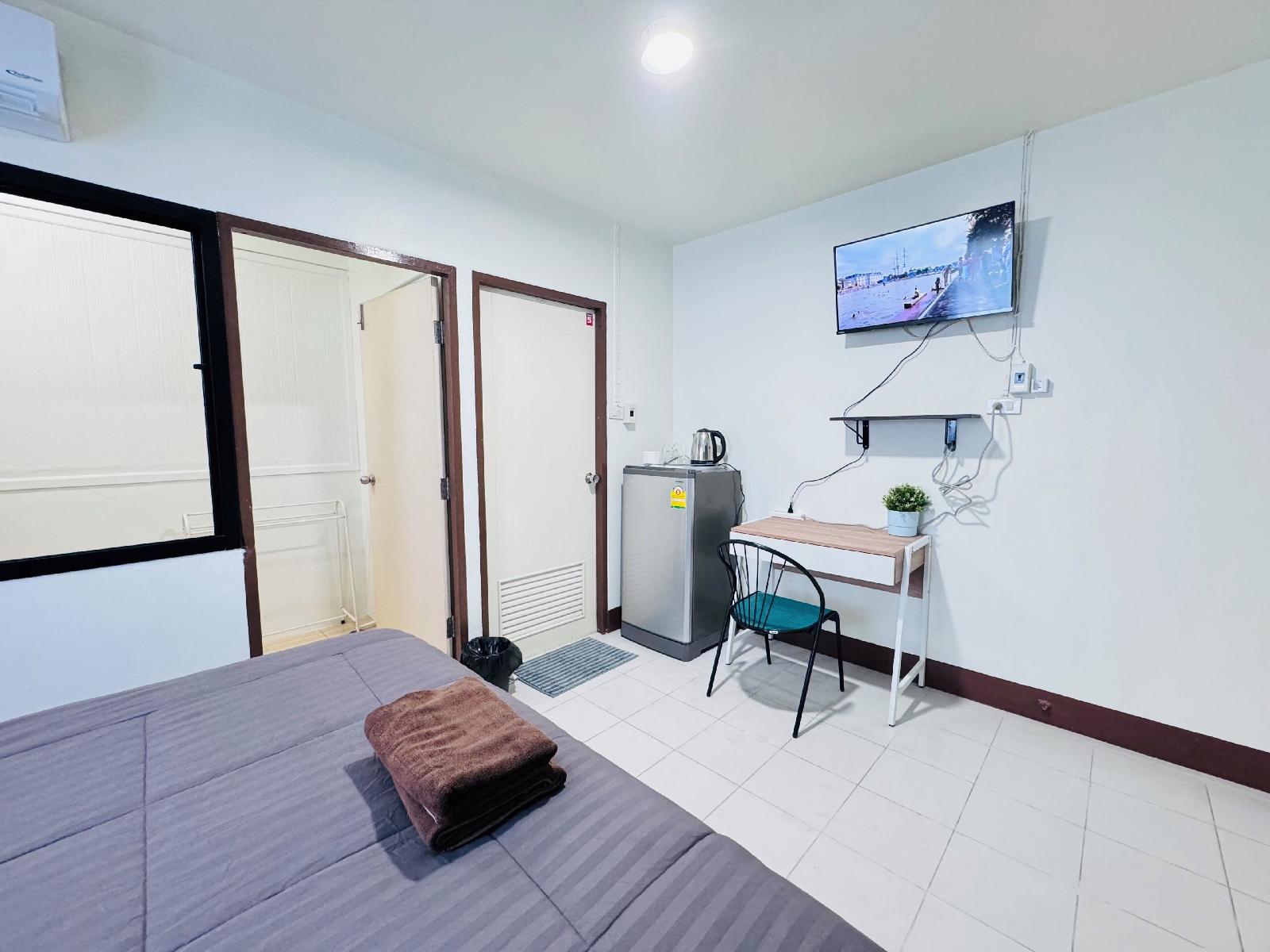 K.L. Apartment