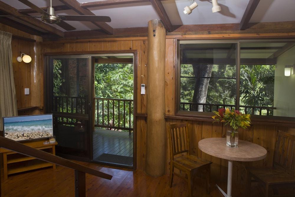 Milkwood Lodge Rainforest Retreat