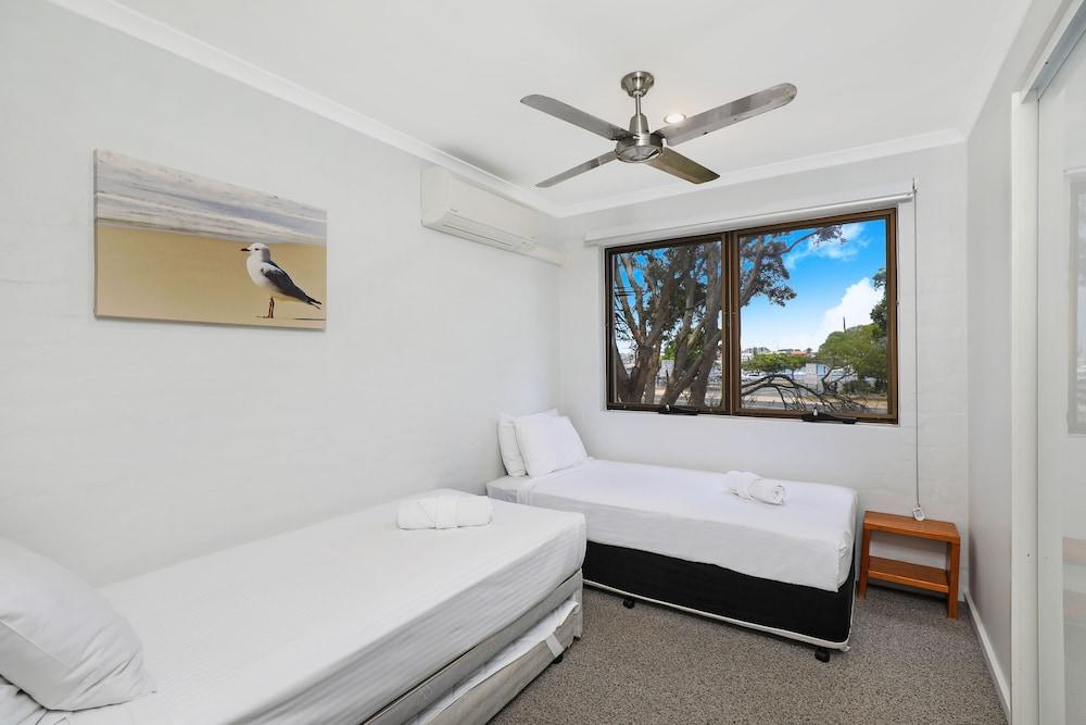 Illawong Apartments