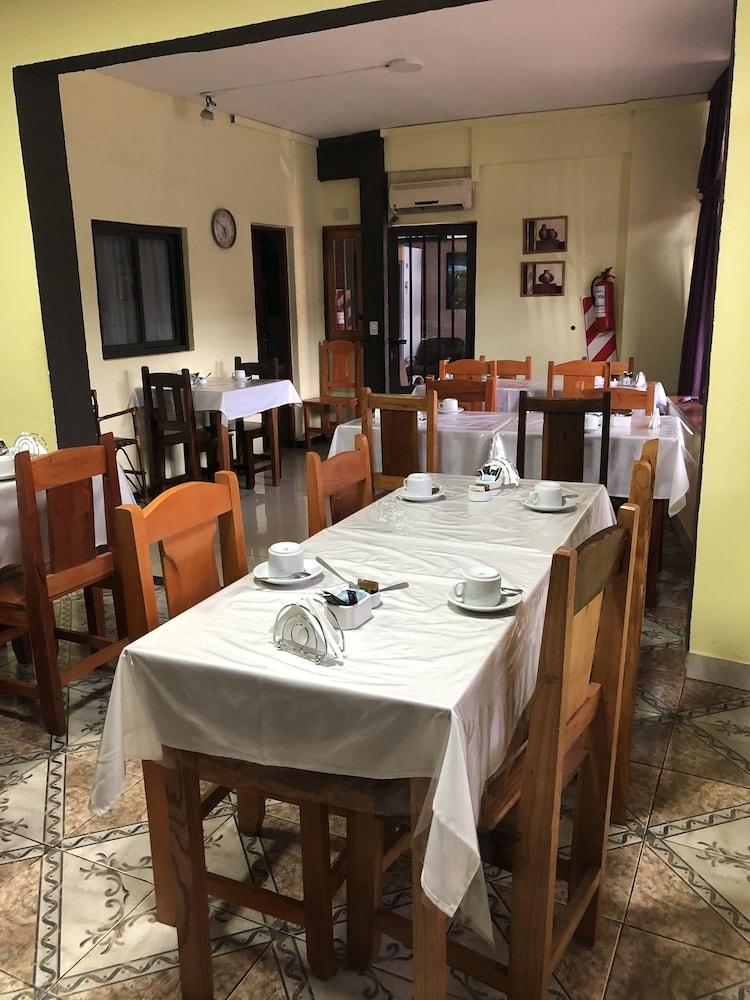 La Familia Hotel
