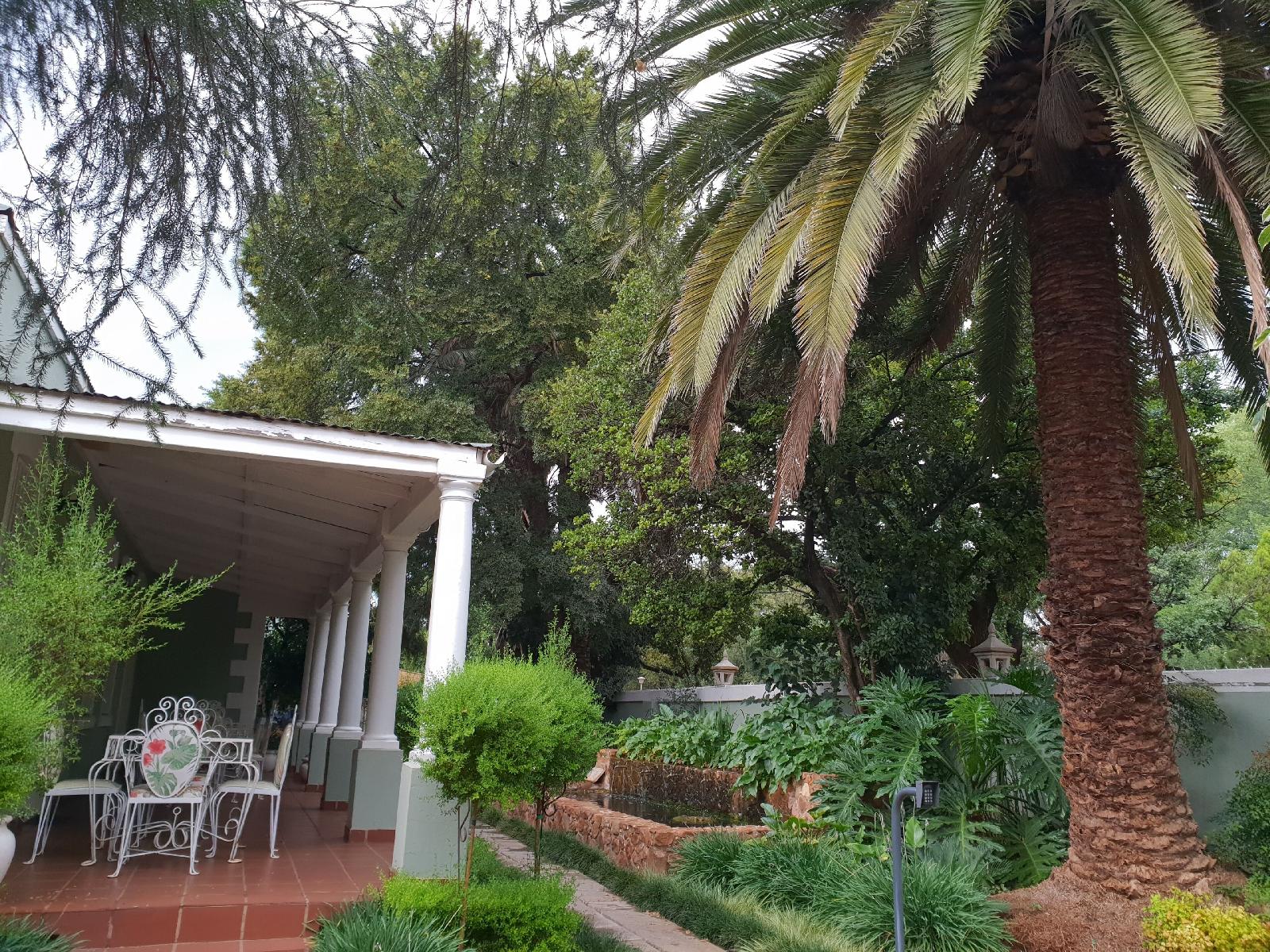 Bauhenia Guesthouse
