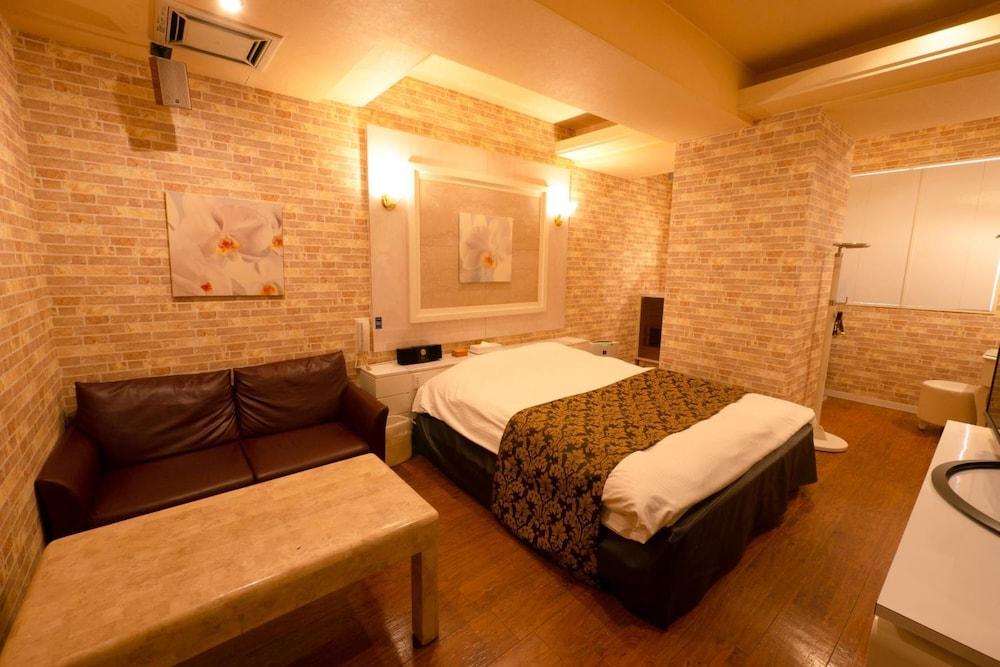 Hotel Allure