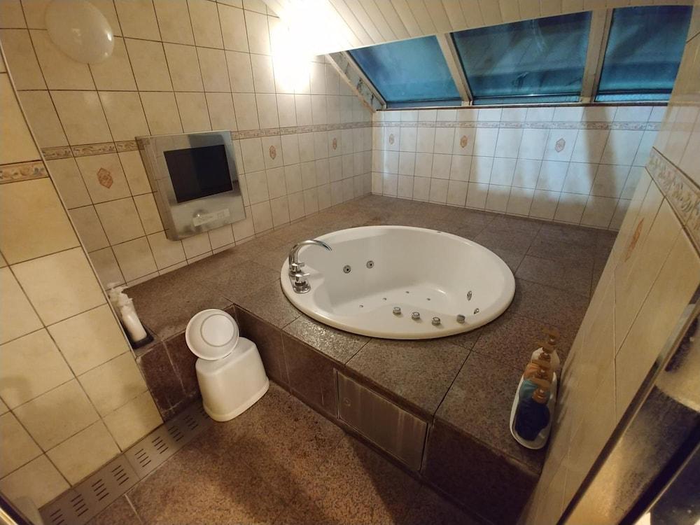 Hotel Allure