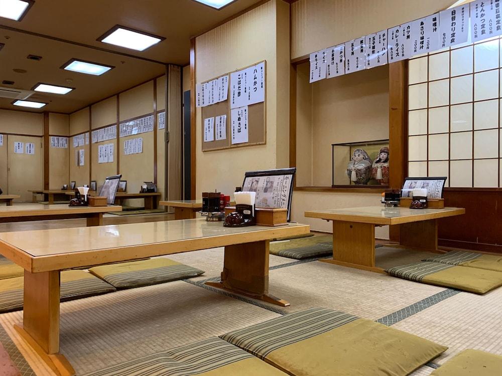 Funabashi Grand Sauna and Capsule Hotel