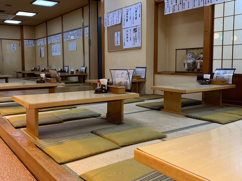Funabashi Grand Sauna and Capsule Hotel