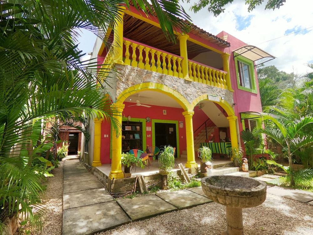 Hostal Tunich Naj