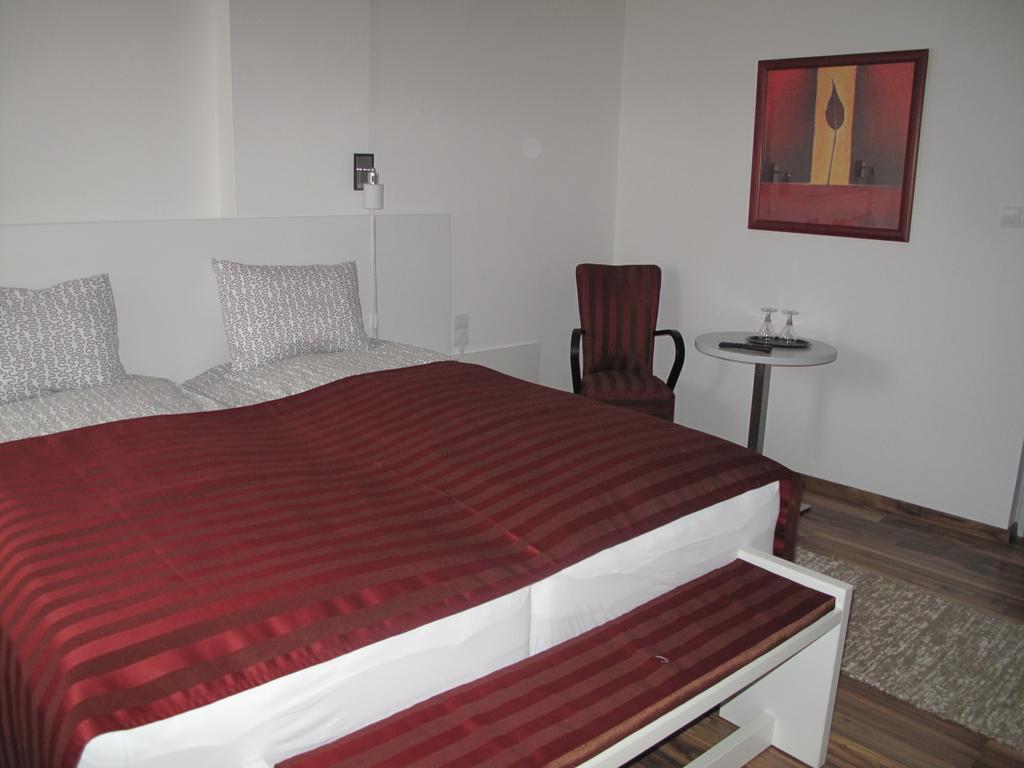 Riviera Rooms Vendégszobák