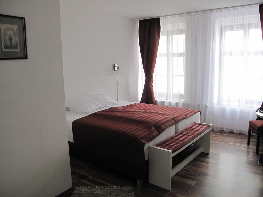 Riviera Rooms Vendégszobák