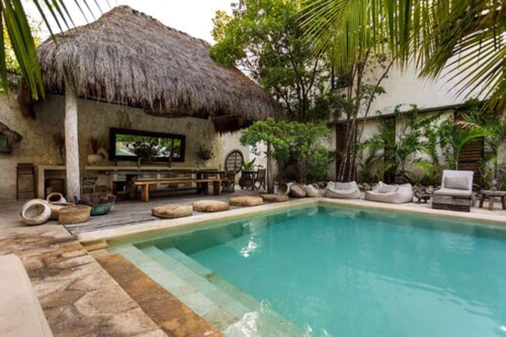 Una Vida Boutique Villas