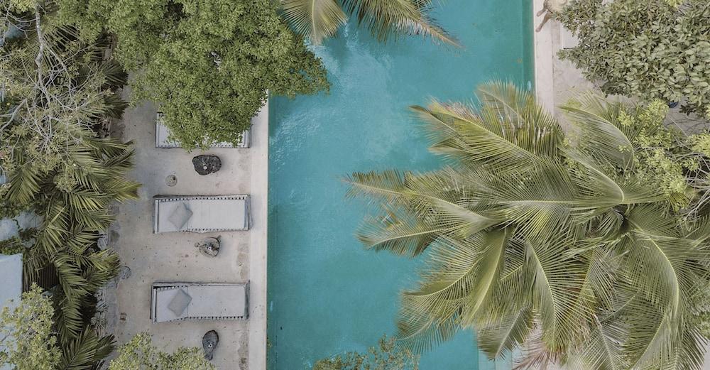 Una Vida Boutique Villas