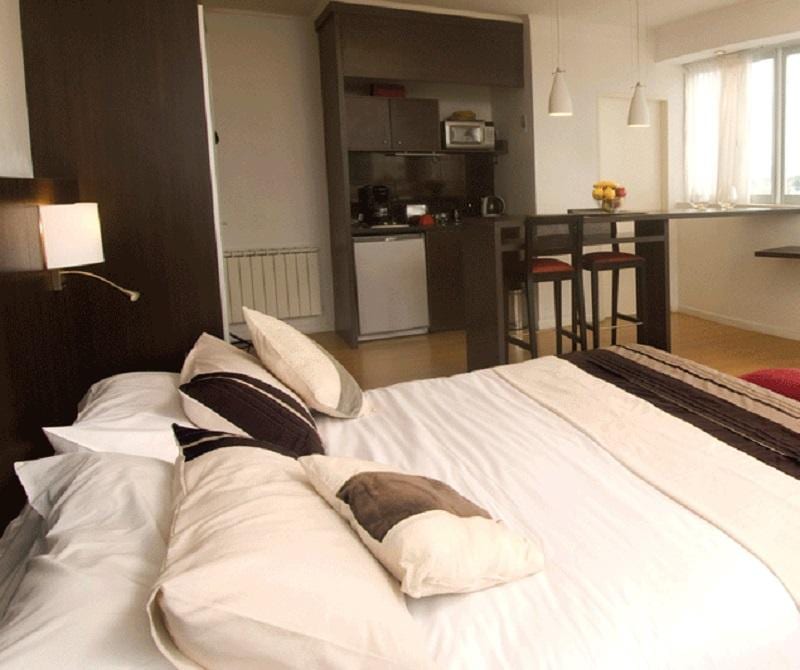 Plaza Suites Campana