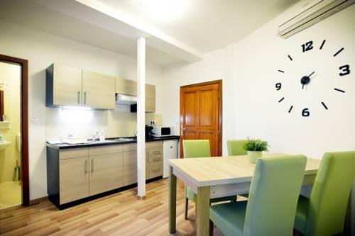 Corner Apartman Eger