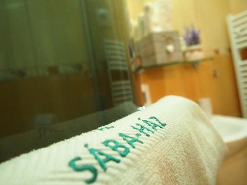 Saba Haz Vendeghaz