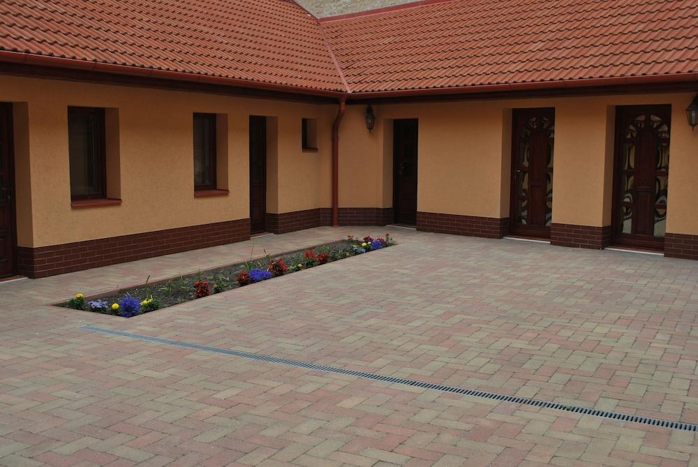 Partium Hotel