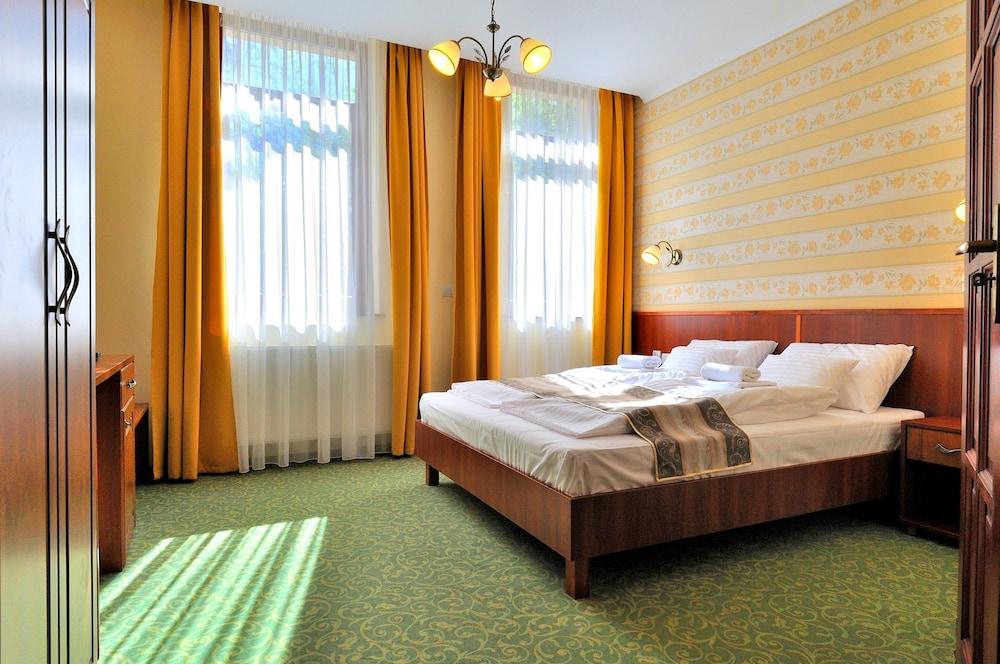 Partium Hotel