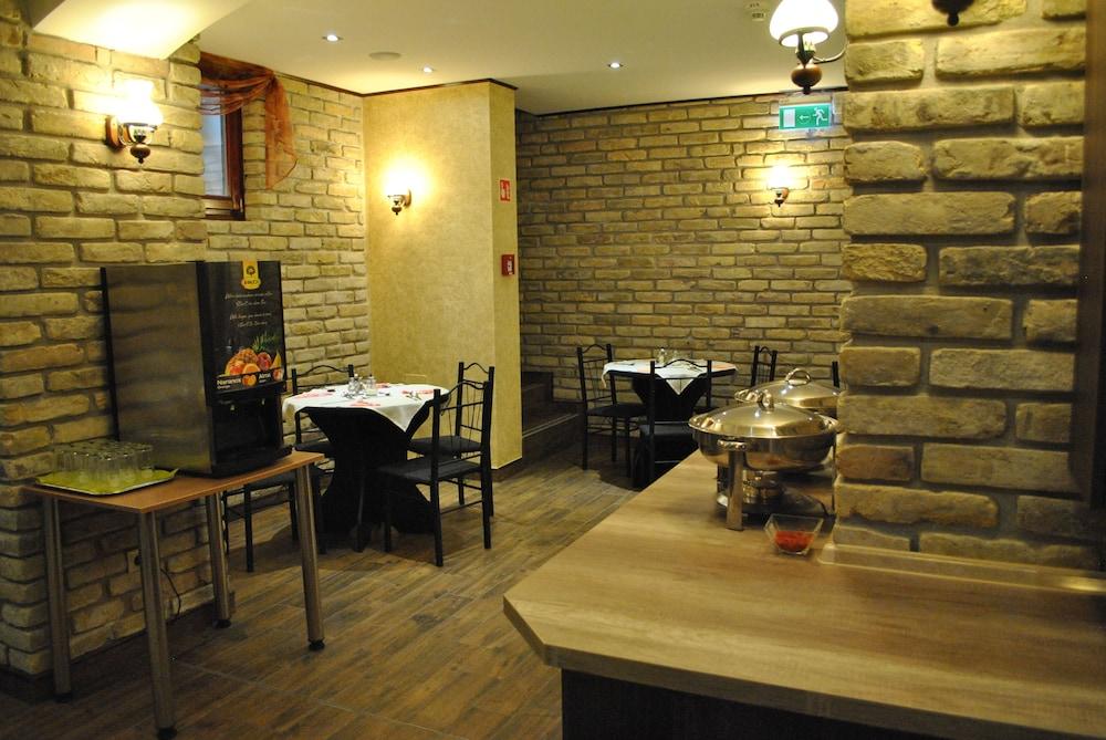 Partium Hotel