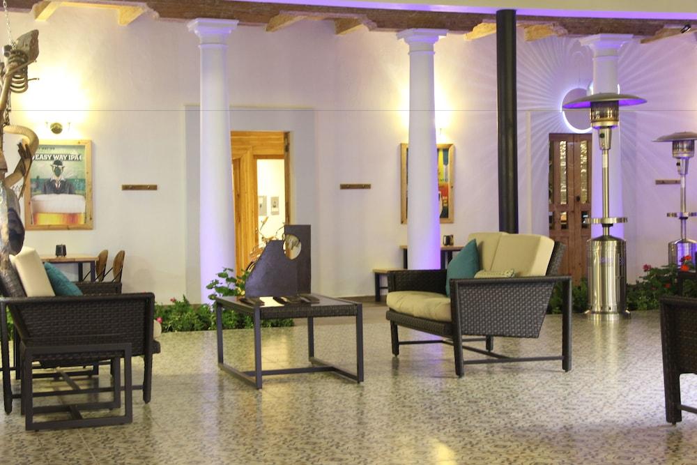 Palace SCLC Hotel & Brewery