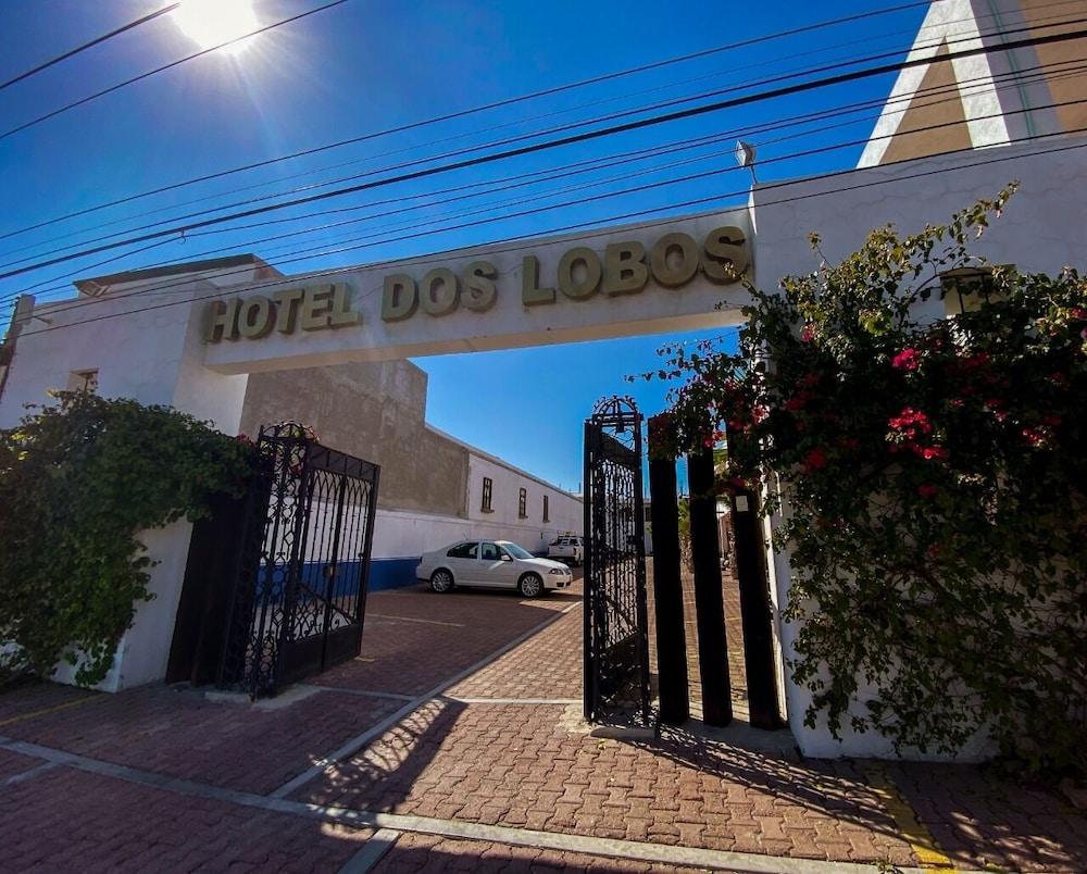 Hotel Dos Lobos