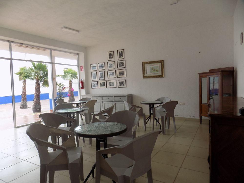 Hotel Dos Lobos