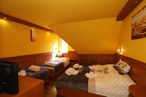Szekelykert Hotel