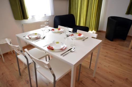 Toldi Apartments Pecs