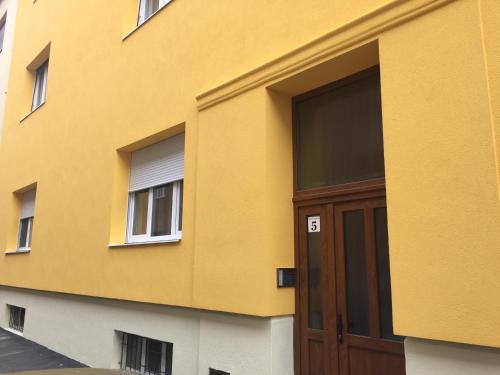 Toldi Apartments Pecs