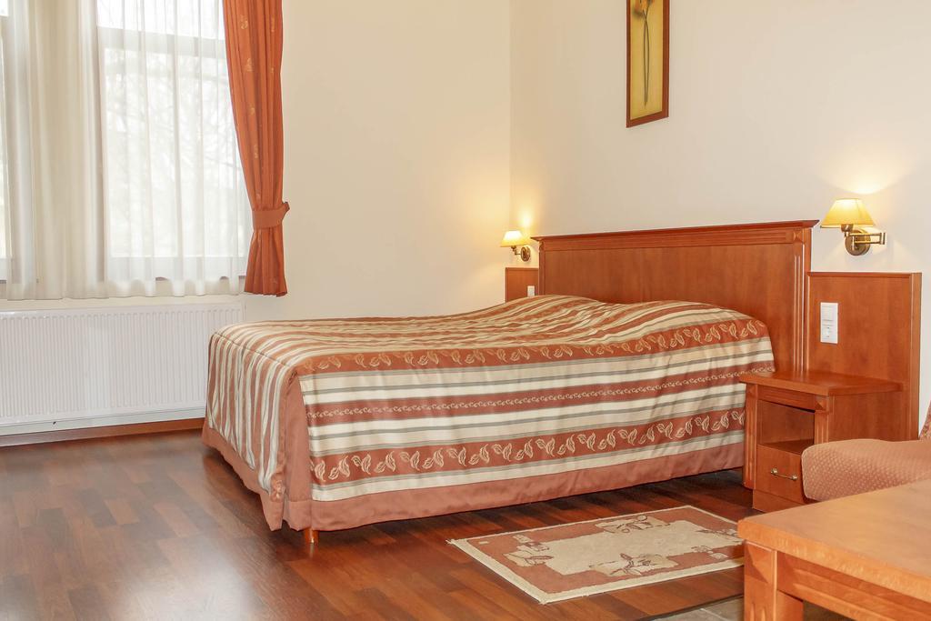 Pannon Hotel