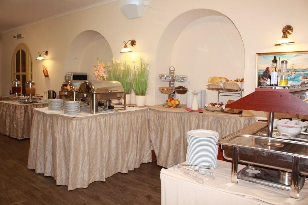 Land Plan Hotel And Restaurant