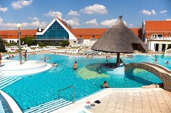 Triász Aparthotel