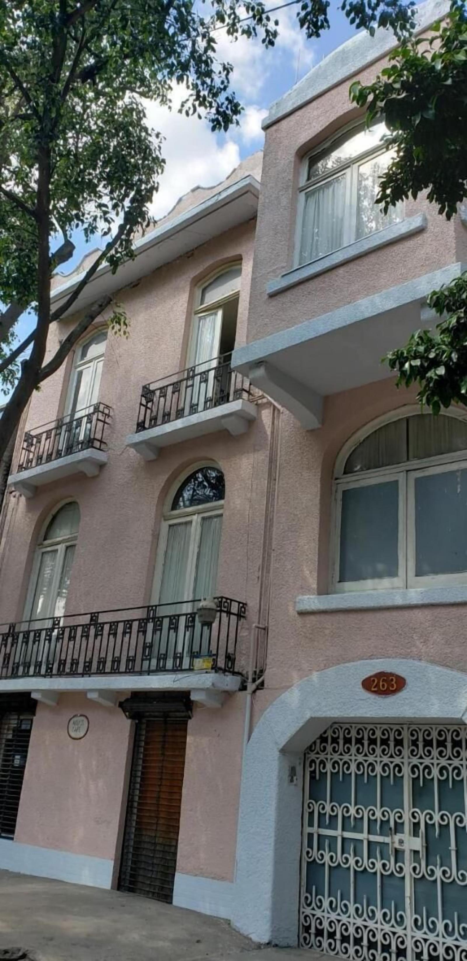 Anys Hostal
