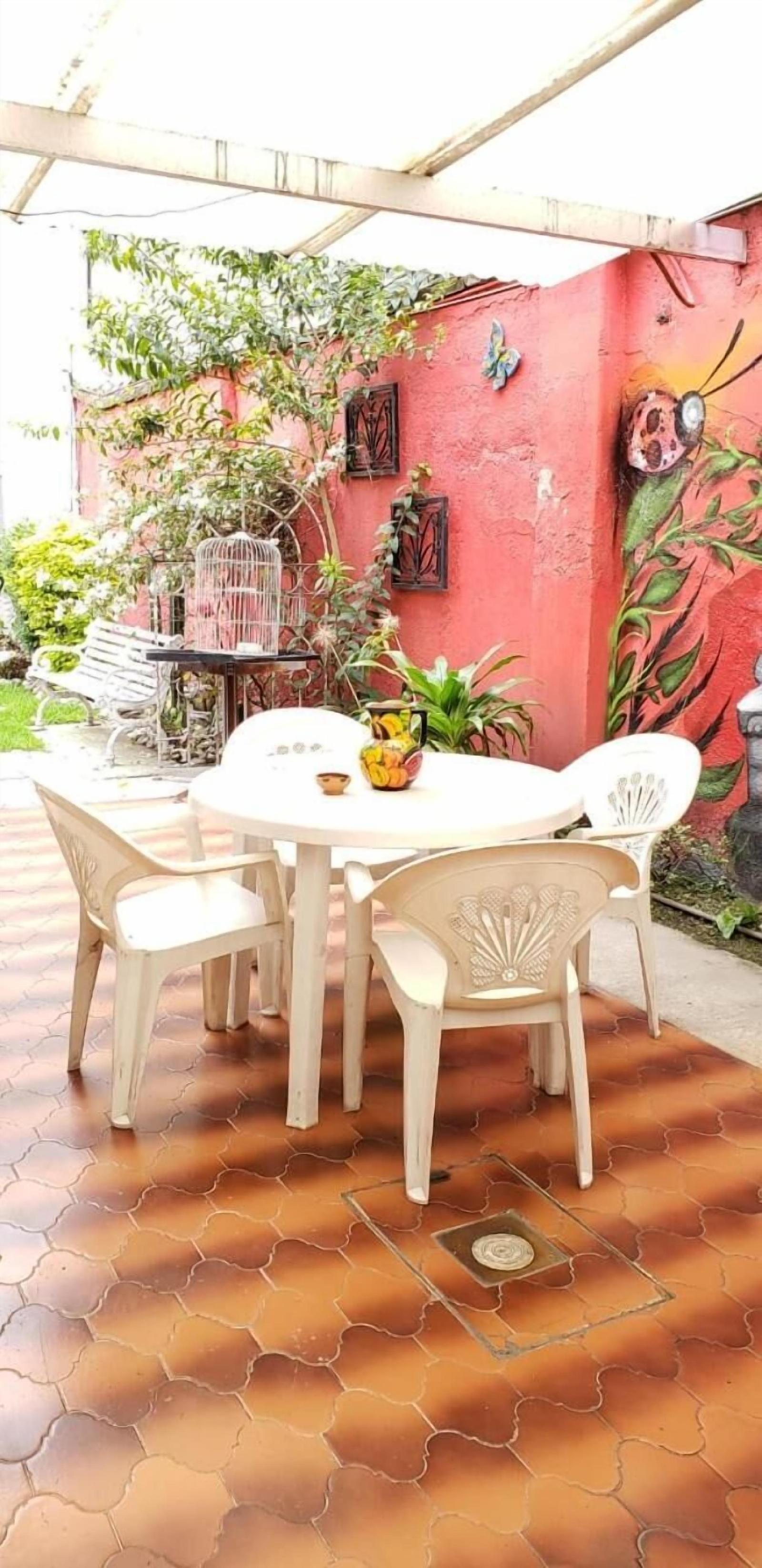 Anys Hostal