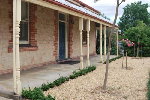 Jacaranda Cottage