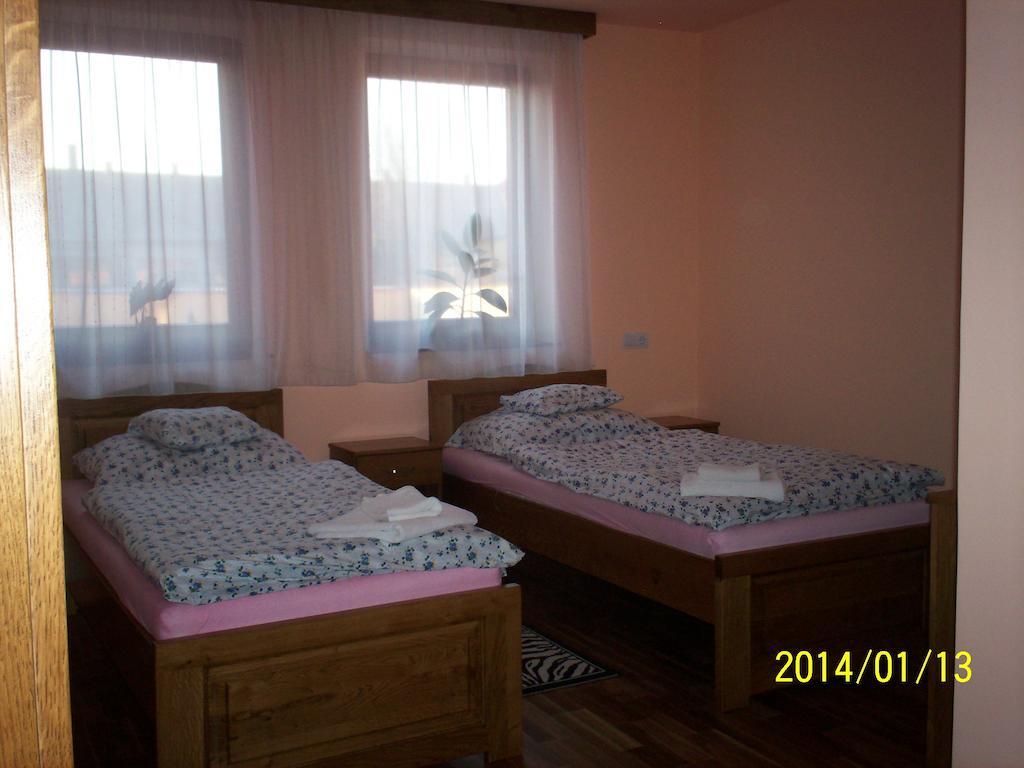 Kovacs Hotel Es Etterem