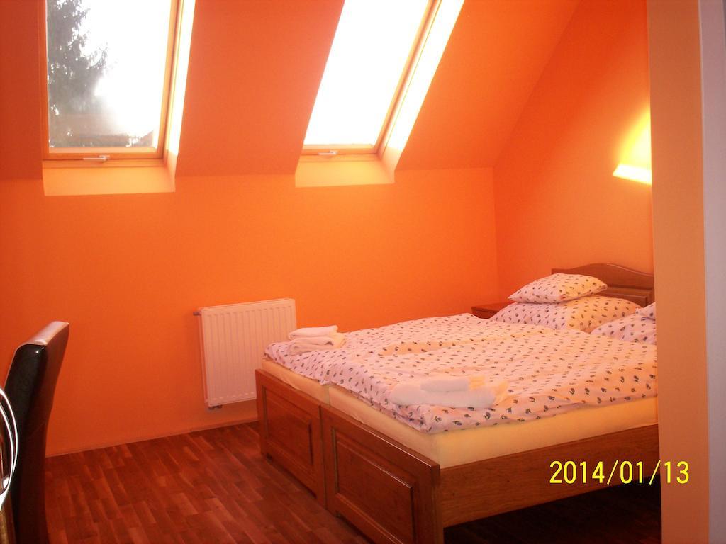 Kovacs Hotel Es Etterem