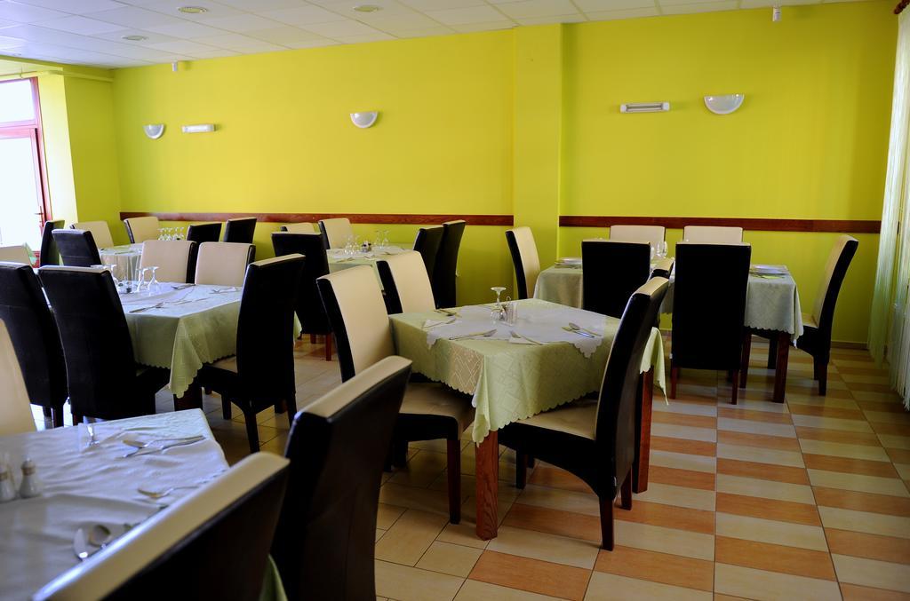 Kovacs Hotel Es Etterem