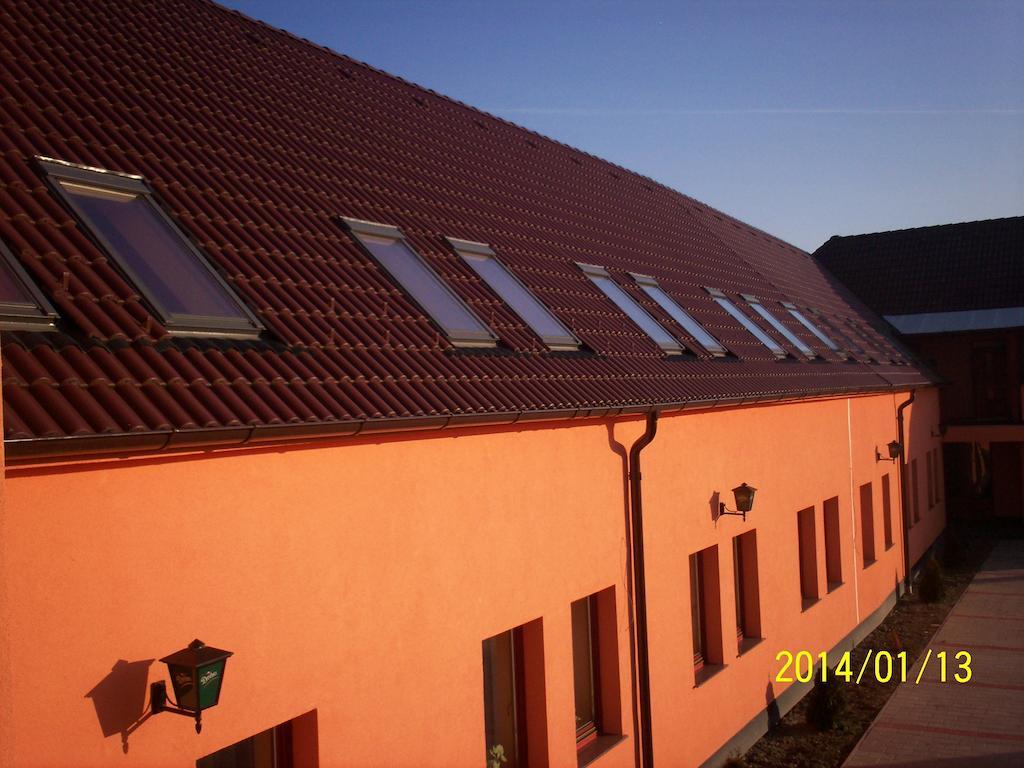 Kovacs Hotel Es Etterem
