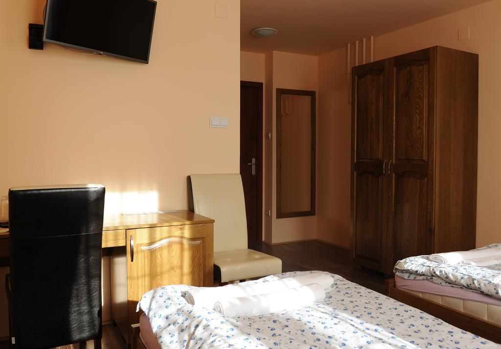 Kovacs Hotel Es Etterem