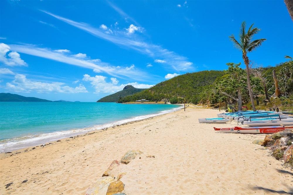 Beach Lodges