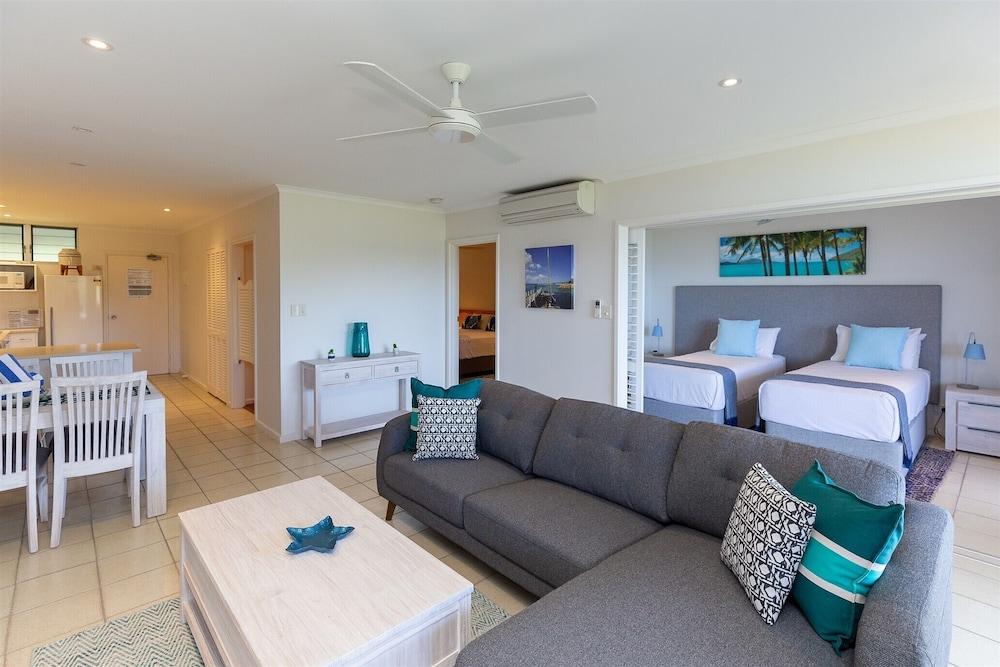Beach Lodges