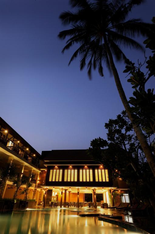 Surya Kencana Seaside Hotel