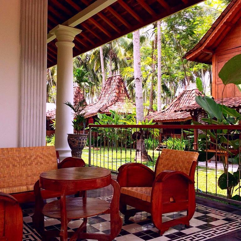 The Ermaja's Pavilion Hotel