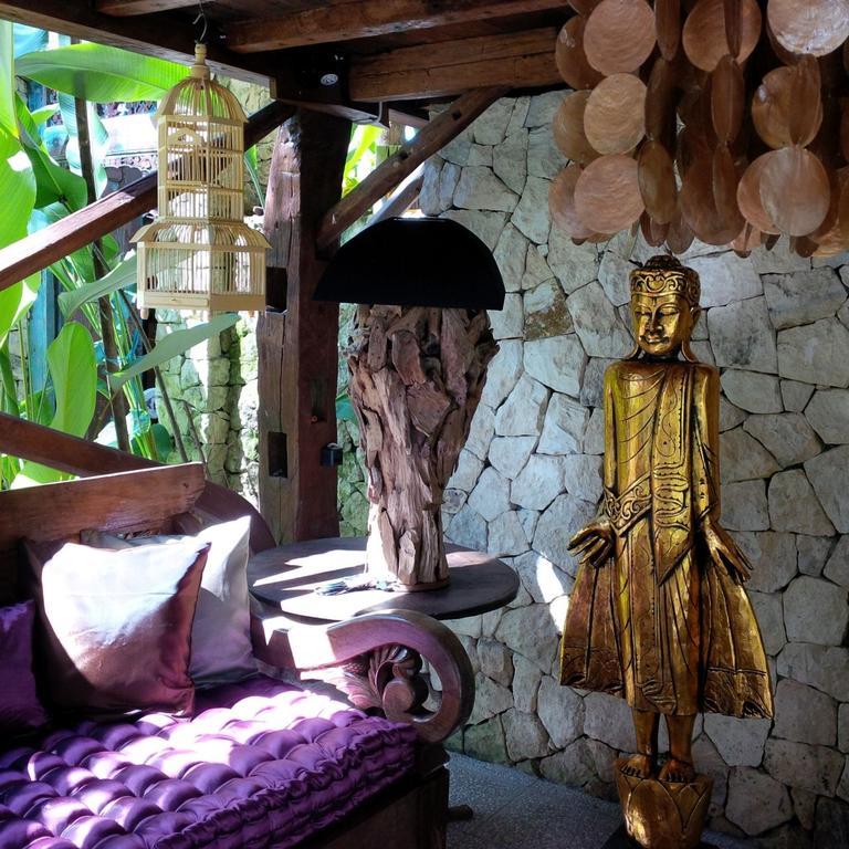 The Ermaja's Pavilion Hotel