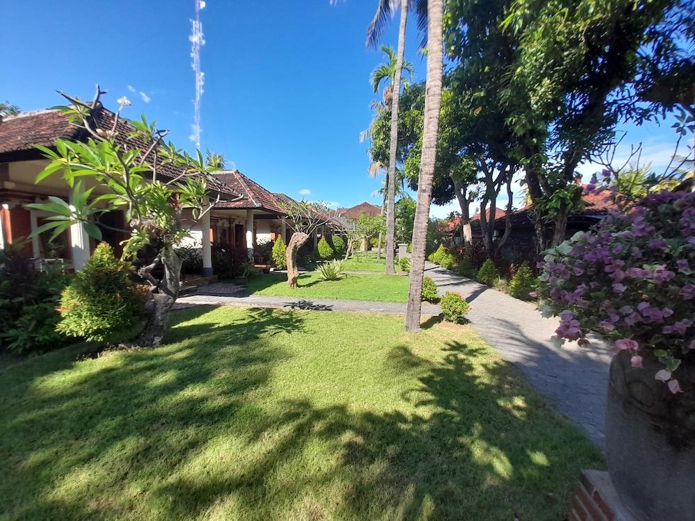 Puri Bali Hotel
