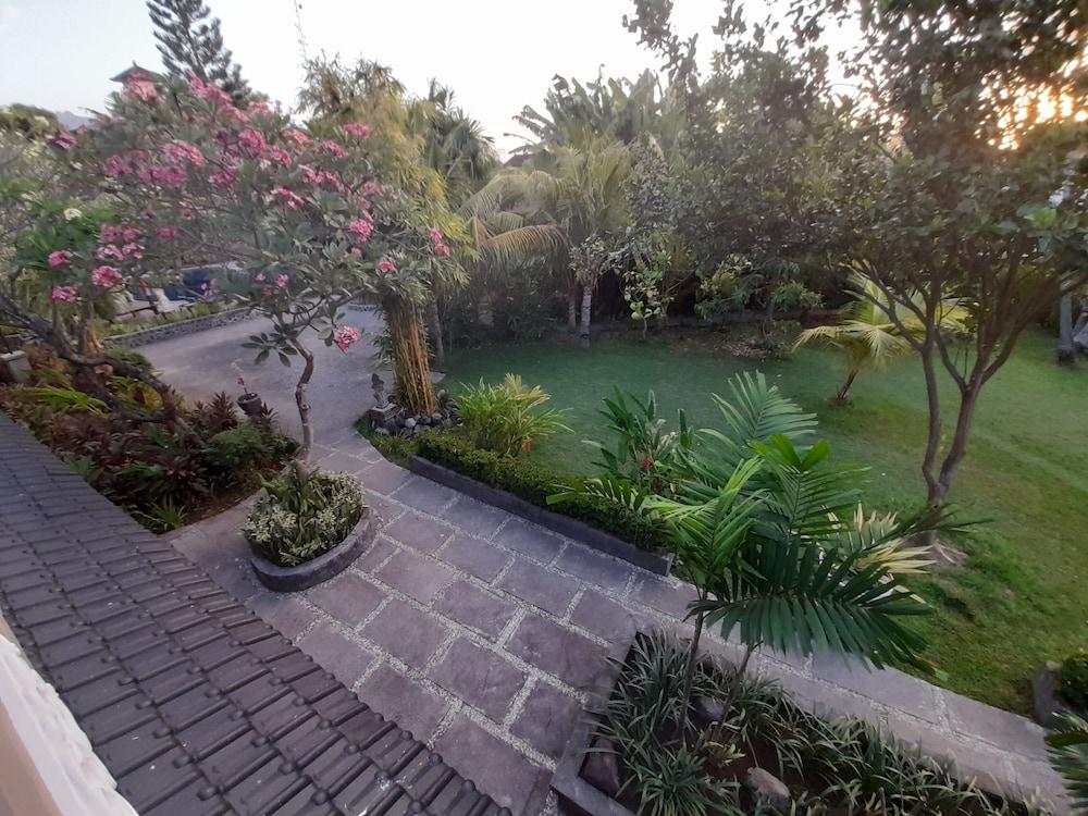 Puri Bali Hotel