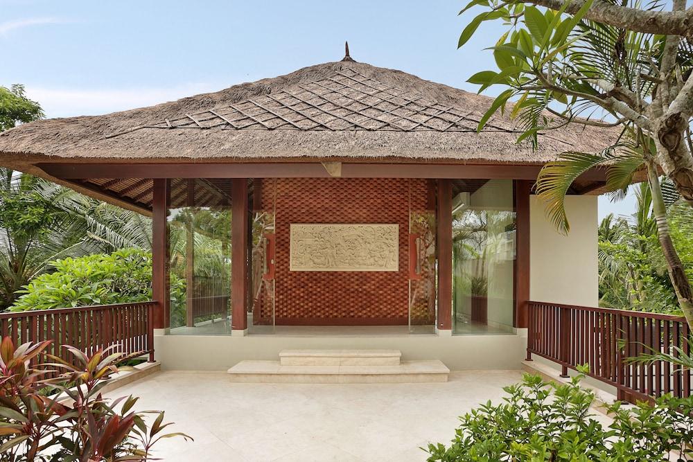 Khayangan Kemenuh Villas by Premier Hospitality Asia