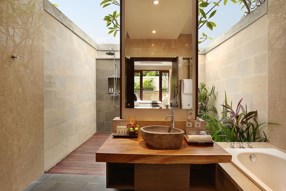 Khayangan Kemenuh Villas by Premier Hospitality Asia
