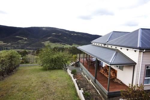 House on the Hill Bed & Breakfast
